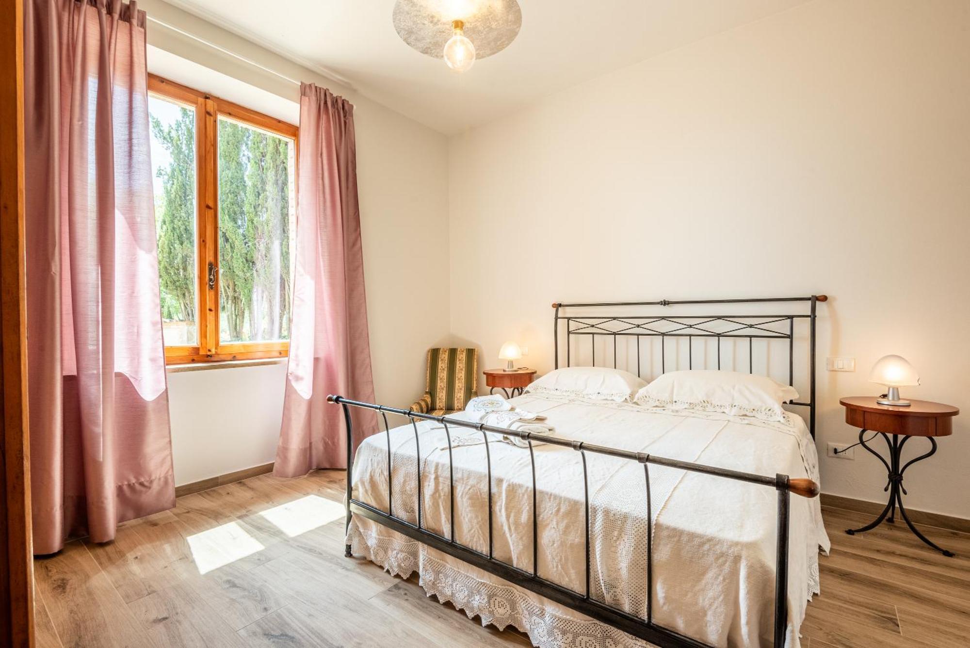 Vertine Countryside Villa *