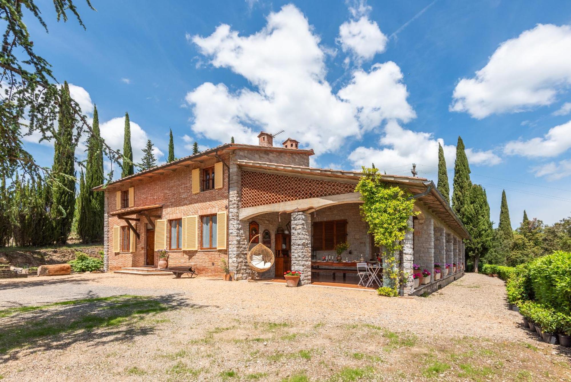 Vertine Countryside Villa
